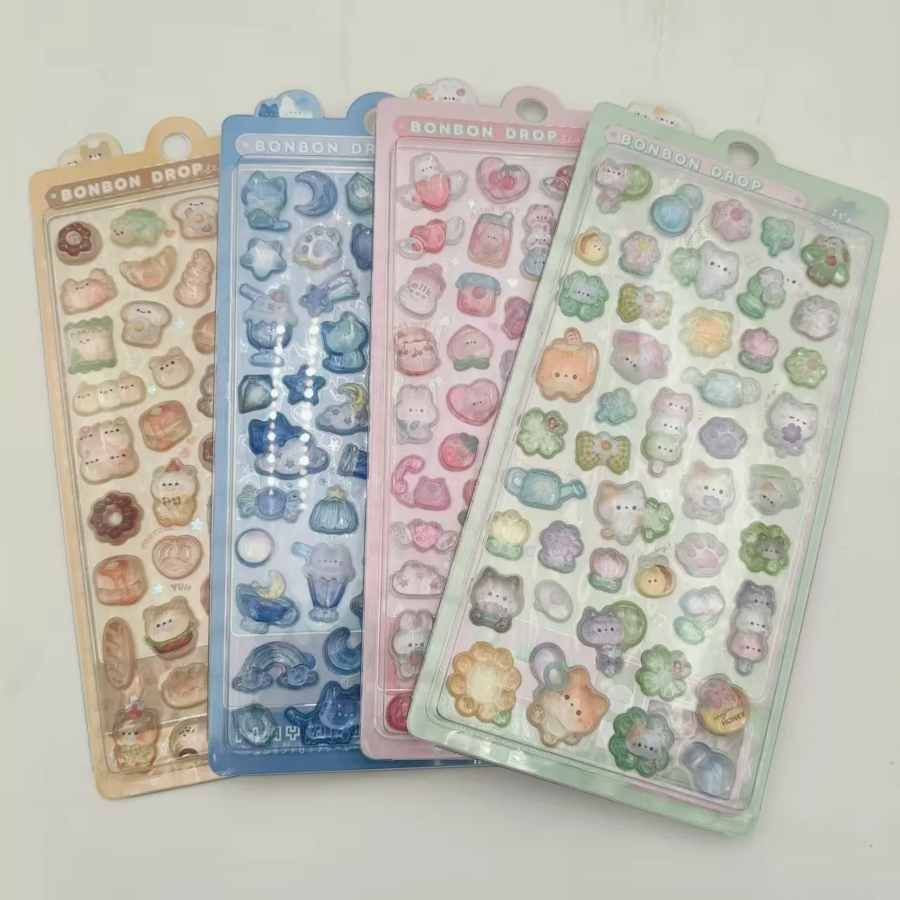 3D көмек Балалар жапсырмалары жеткізуге дайын