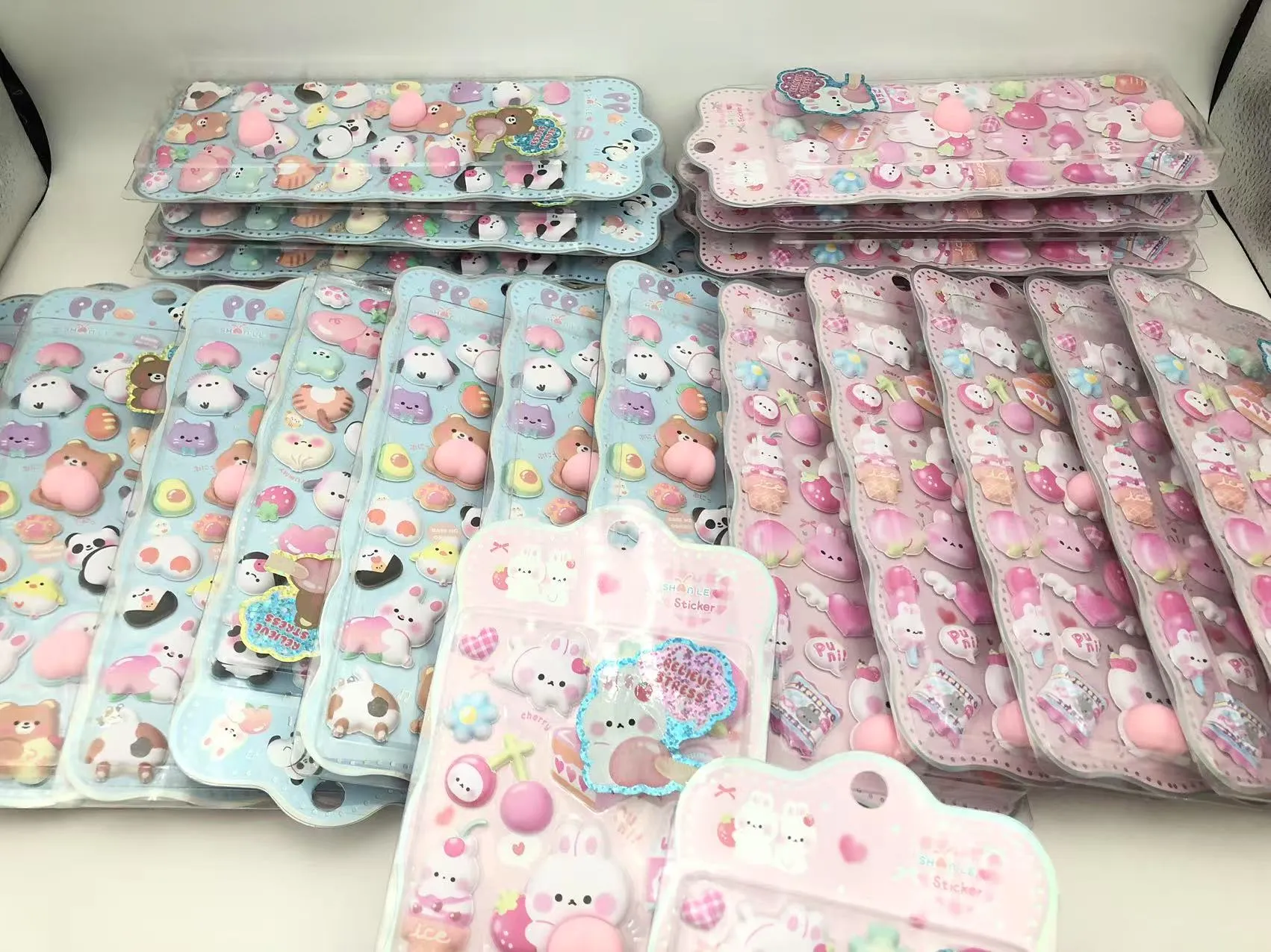 Бүгін Jojo Pack-тен стресс-рельефті жапсырмалар туралы керемет жаңалықтар!