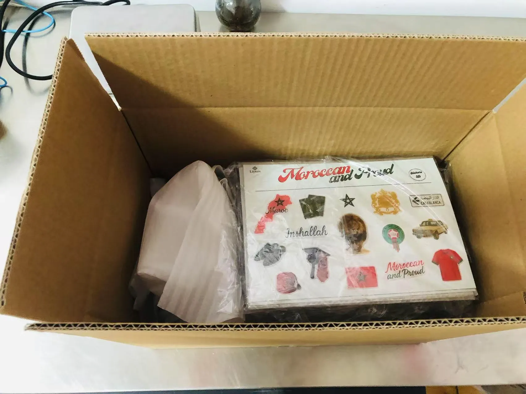 Тұтынушы JOJO Pack эпоксидті шайыр жапсырмаларына қайтадан тапсырыс берді